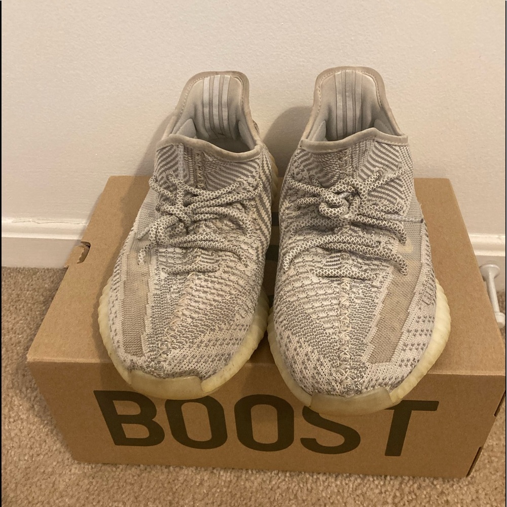 YEEZY 350 V2 STATIC NON-REFLECTIVE SIZE 10 MENS
